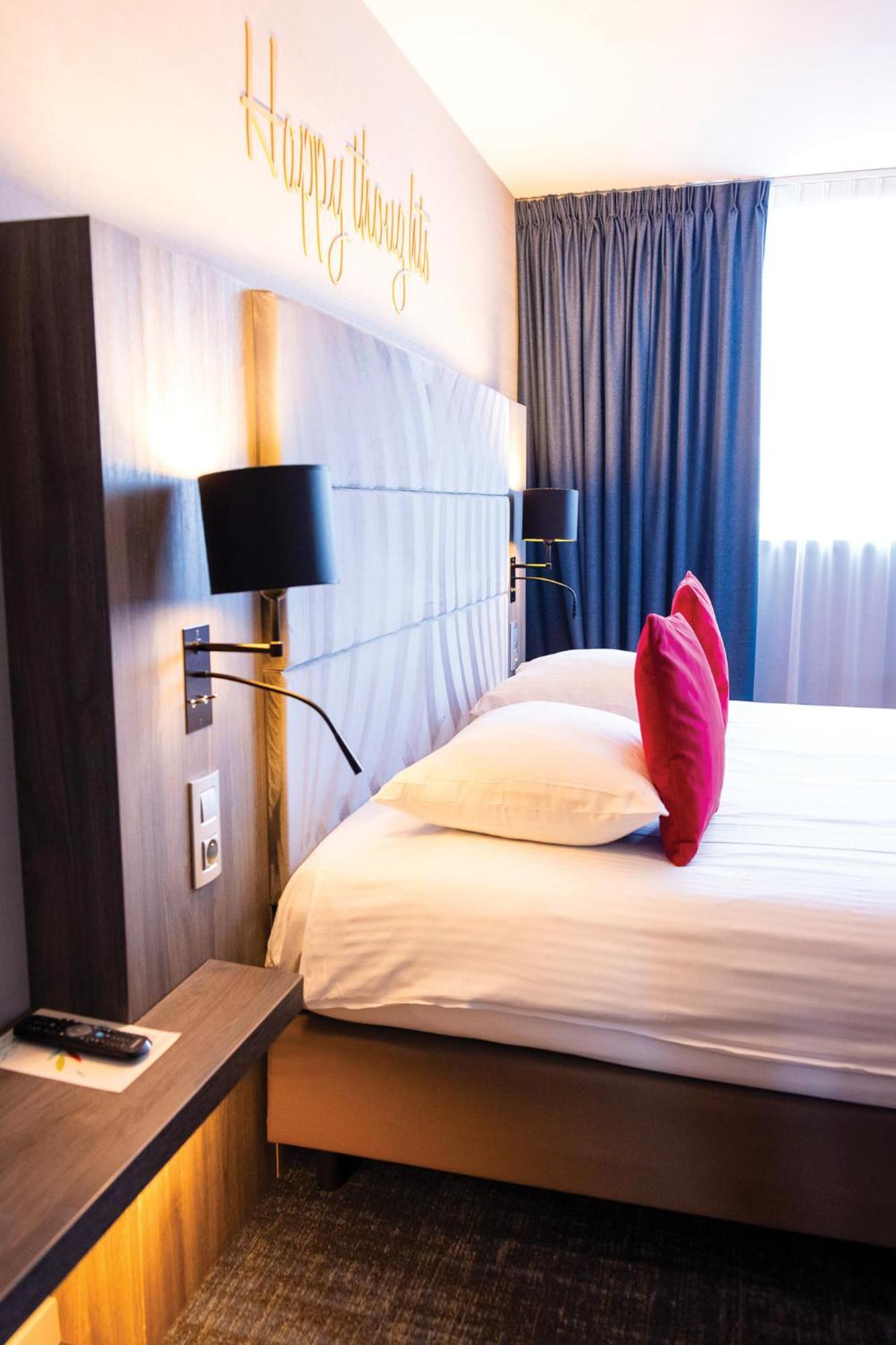 Hotel Der Valk Congres 4*
